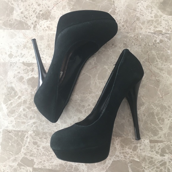 Steve Madden Black Suede Platforms - Picture 3 of 7